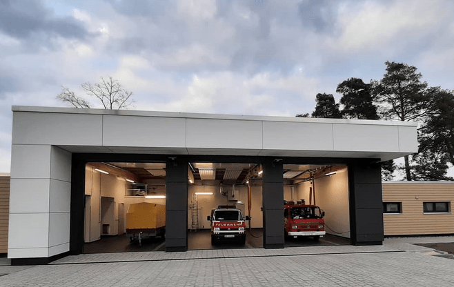 Neues Feuerwehrgerätehaus in Dienst gestellt